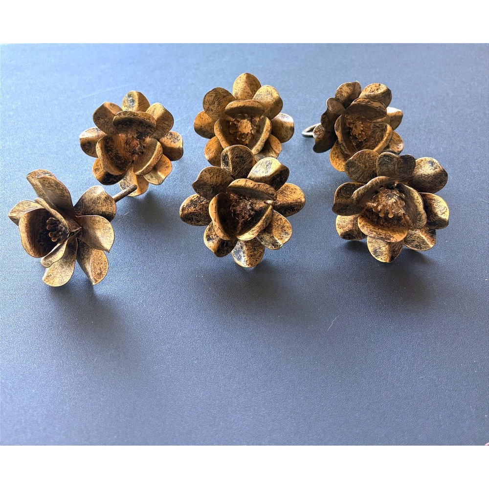 Set of 6 Antique Gold Floral Napkin Rings Distressed Metal Flower Table Decor